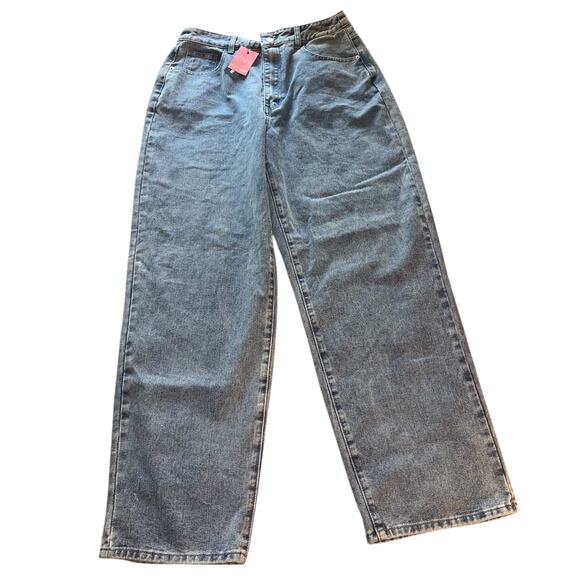 Vintage Mid-Wash Boyfriend Jeans Dipped Back Waistband | Relaxed Fit size 8 - Picture 3 of 8